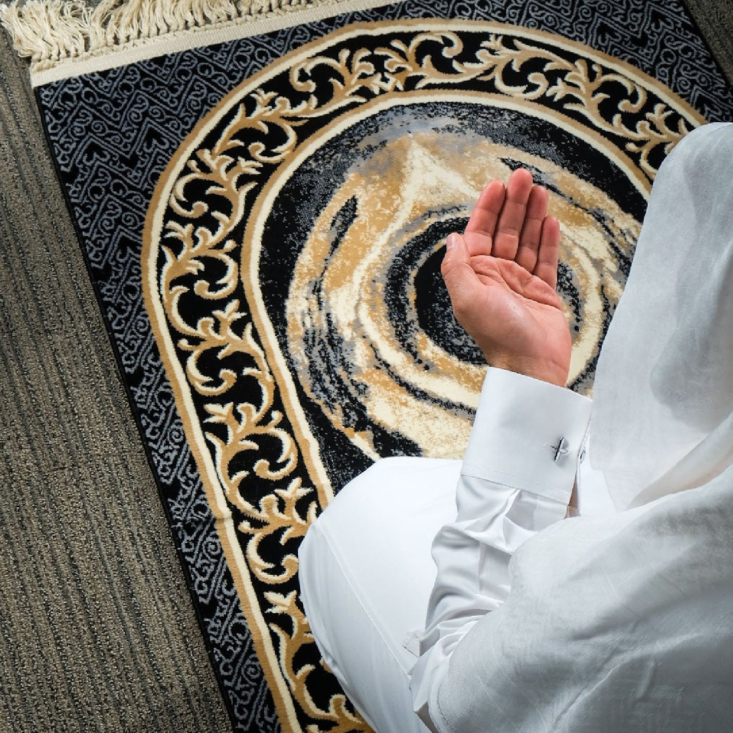 سجادة الحجر الاسود