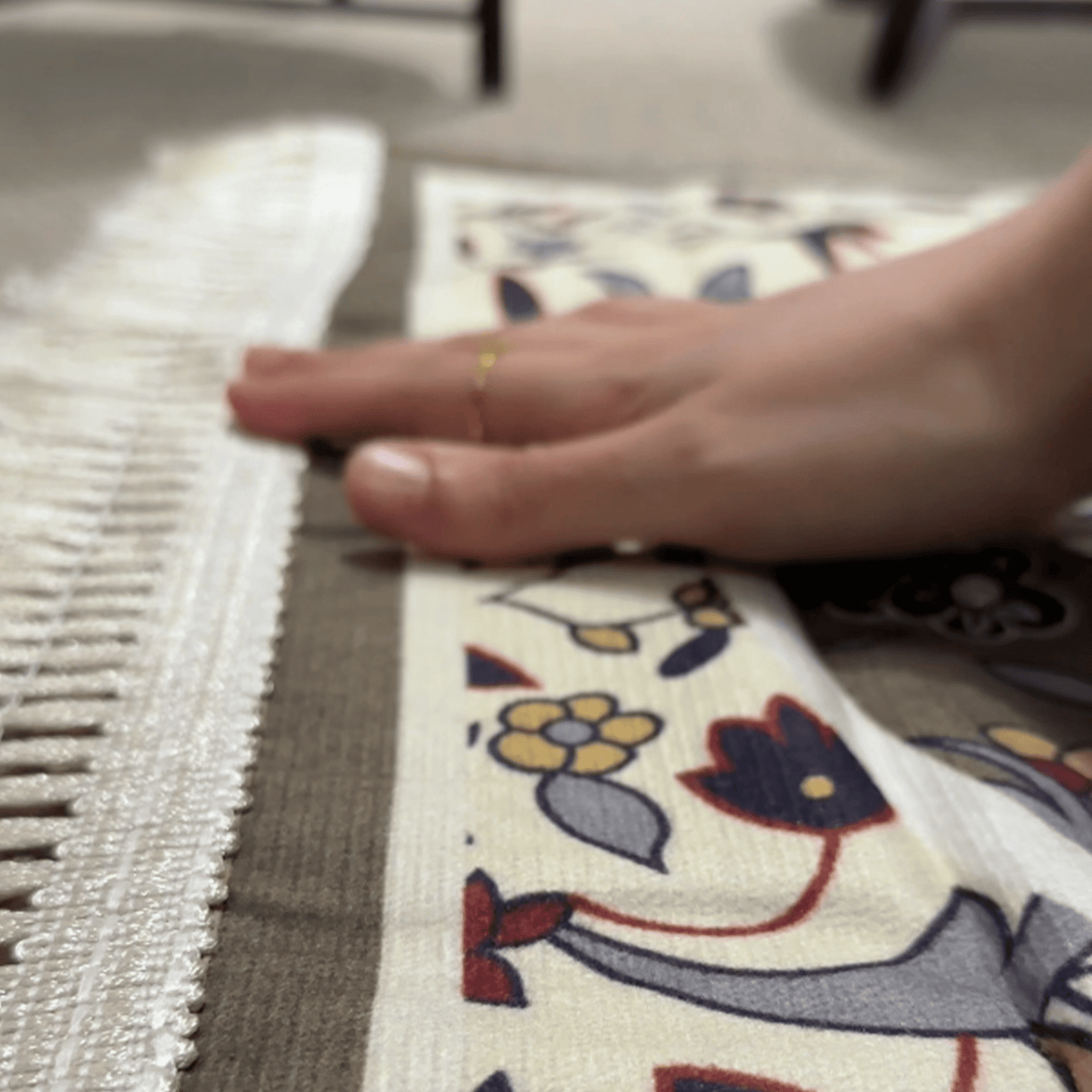 Al Rawda Green Travel Prayer Mat with Bag - Nusuki SA