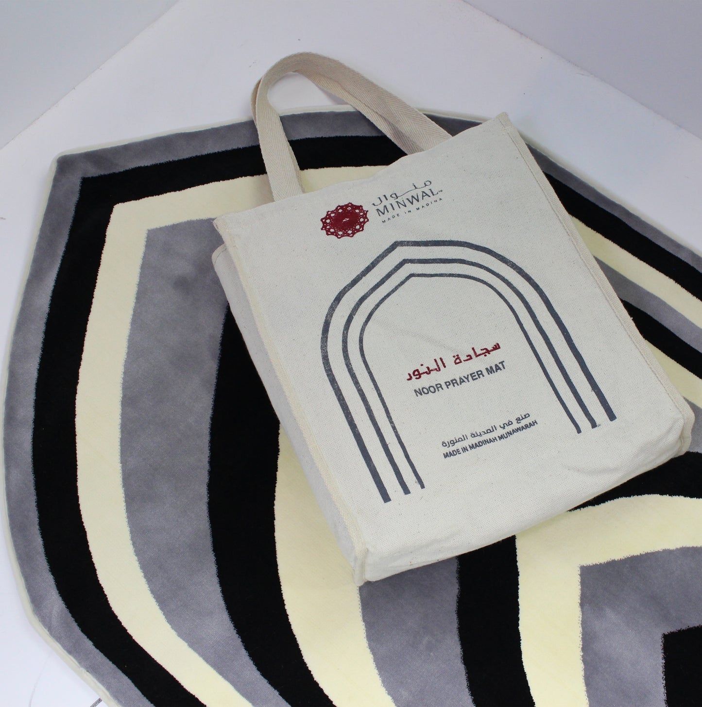 Al Noor Padded Prayer Mat Arched Grey with Handbag