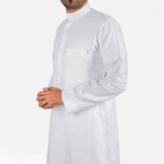 الثوب المطرز العصري مع سحاب - لون أبيض