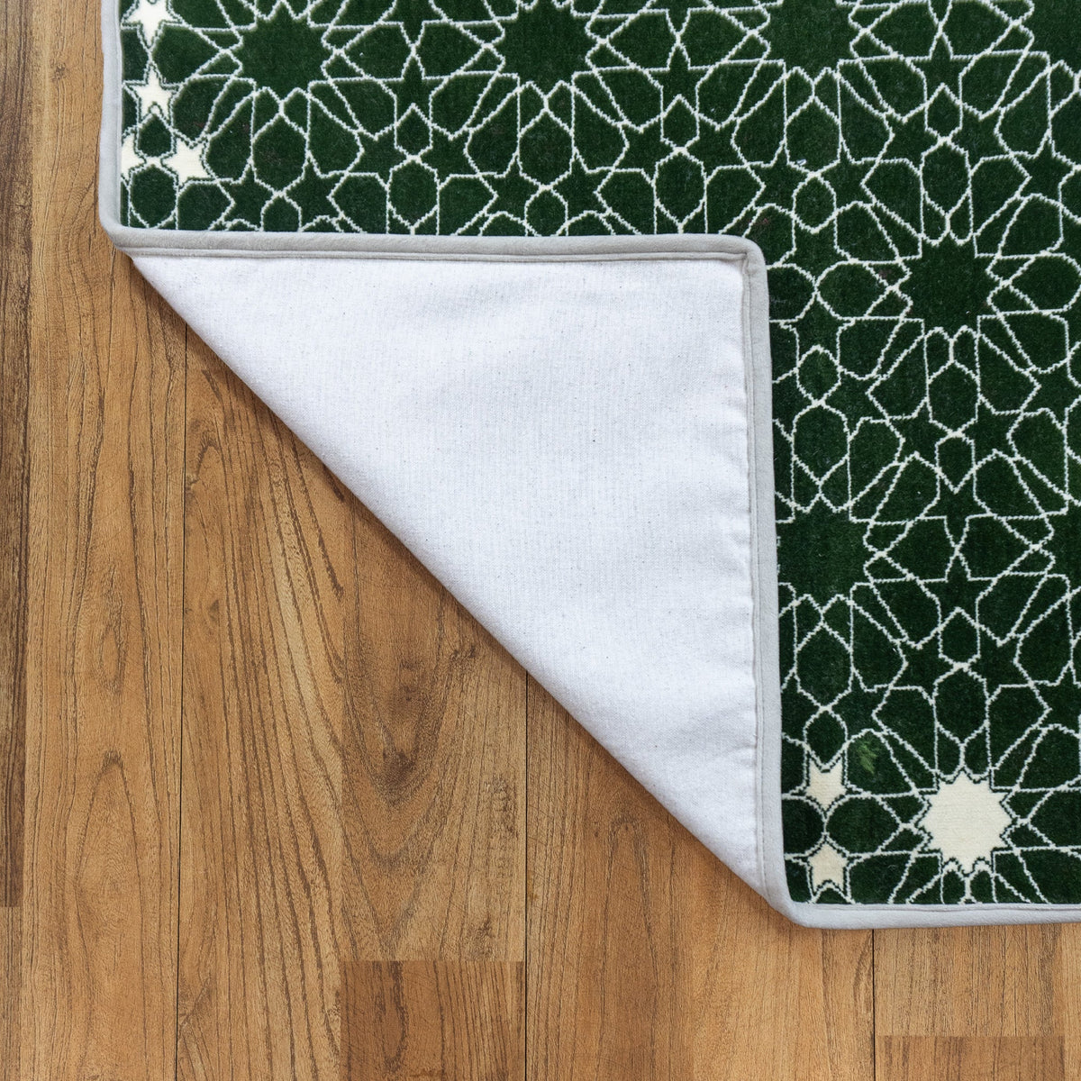 Al Andalusia Padded Prayer Mat Dark Green with Handbag - Nusuki Saudi Arabia