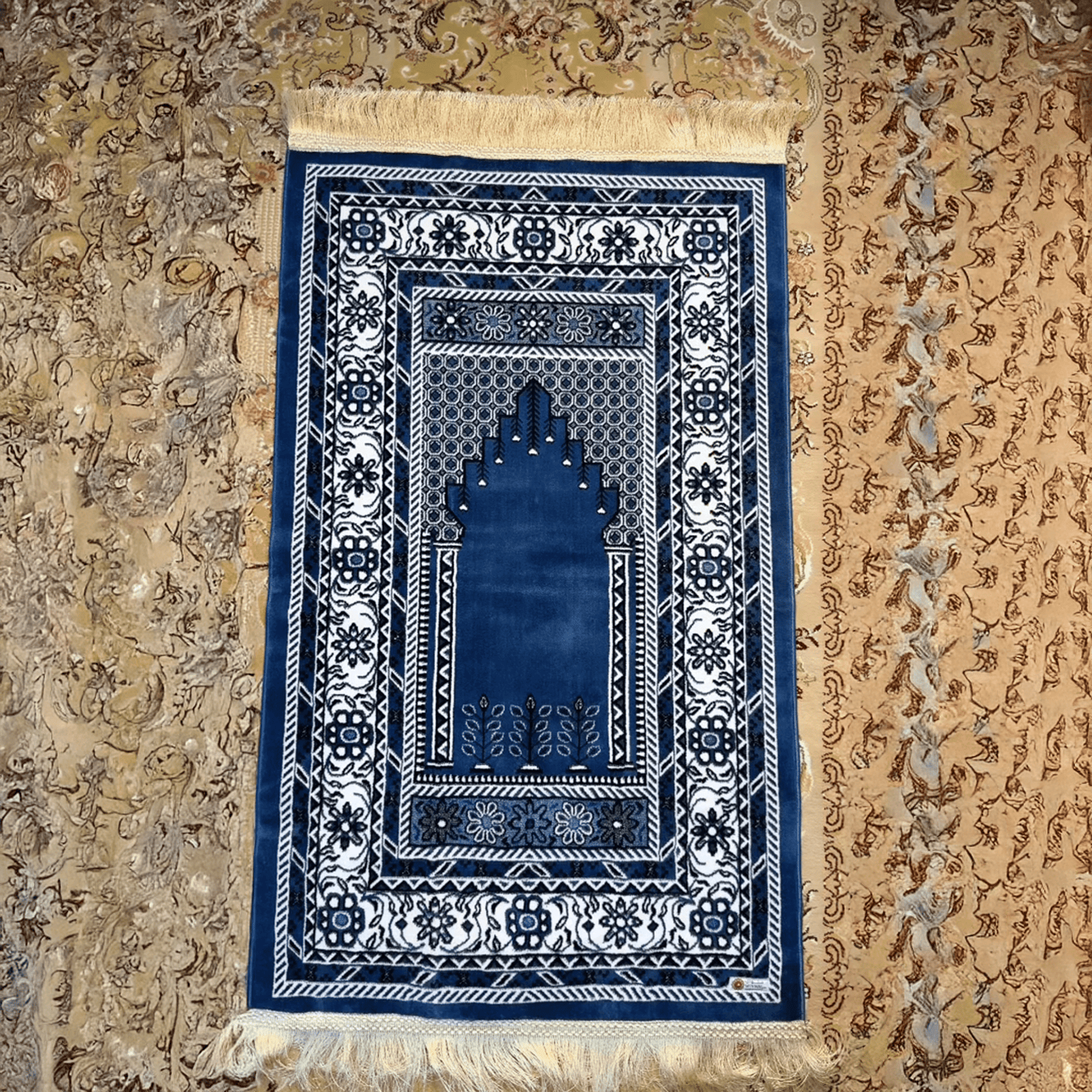 Al - Fusaifesa Prayer Mat Blue - Nusuki SA