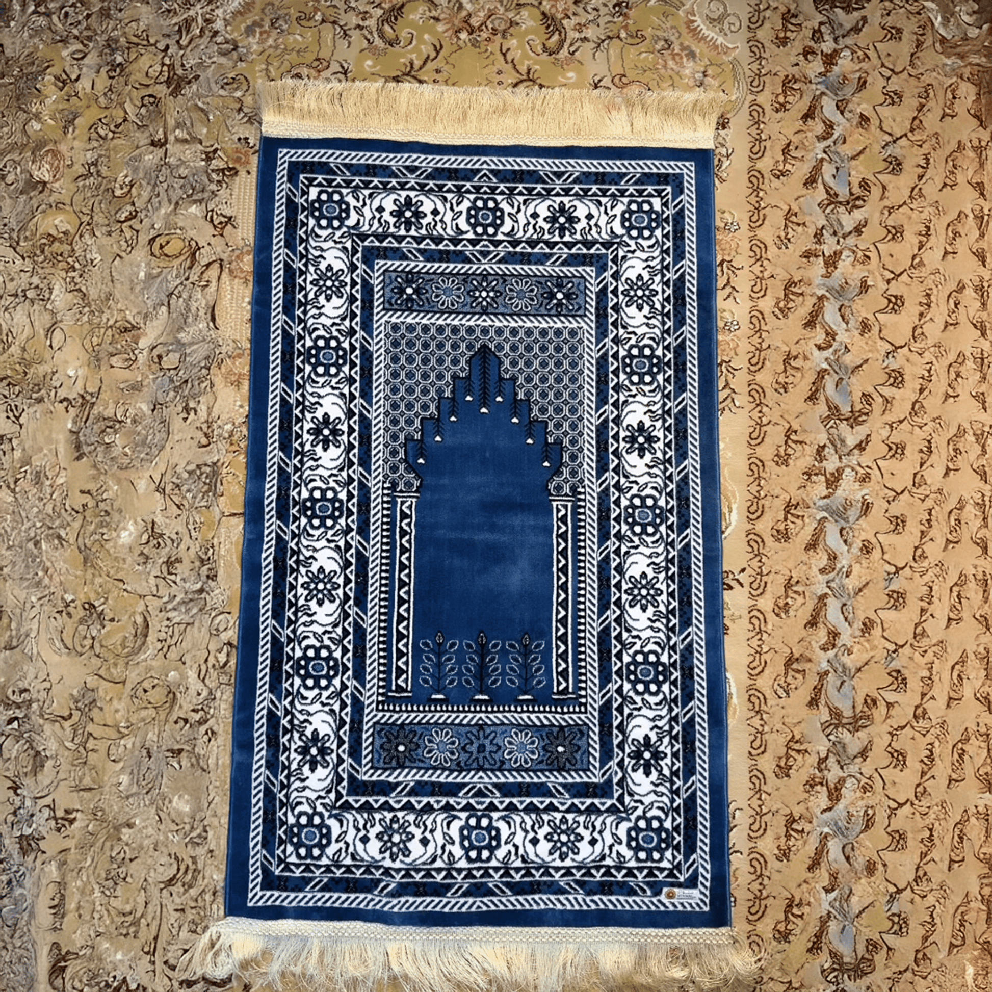 Al - Fusaifesa Prayer Mat Blue - Nusuki SA
