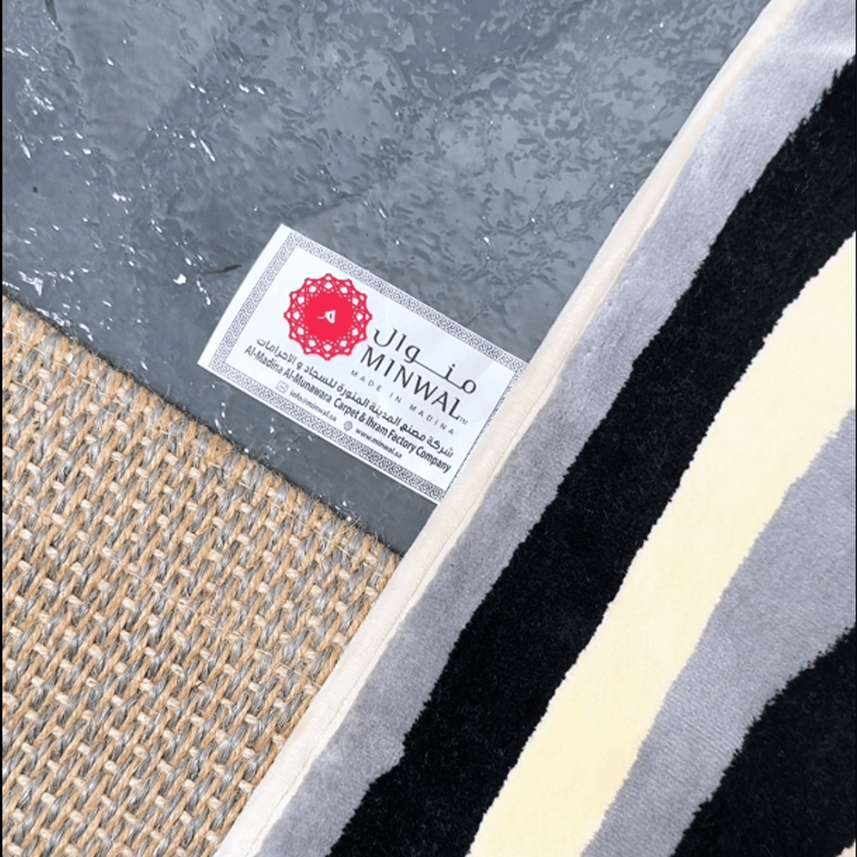 Al Noor Padded Prayer Mat Arched Grey with Handbag - Nusuki Saudi Arabia
