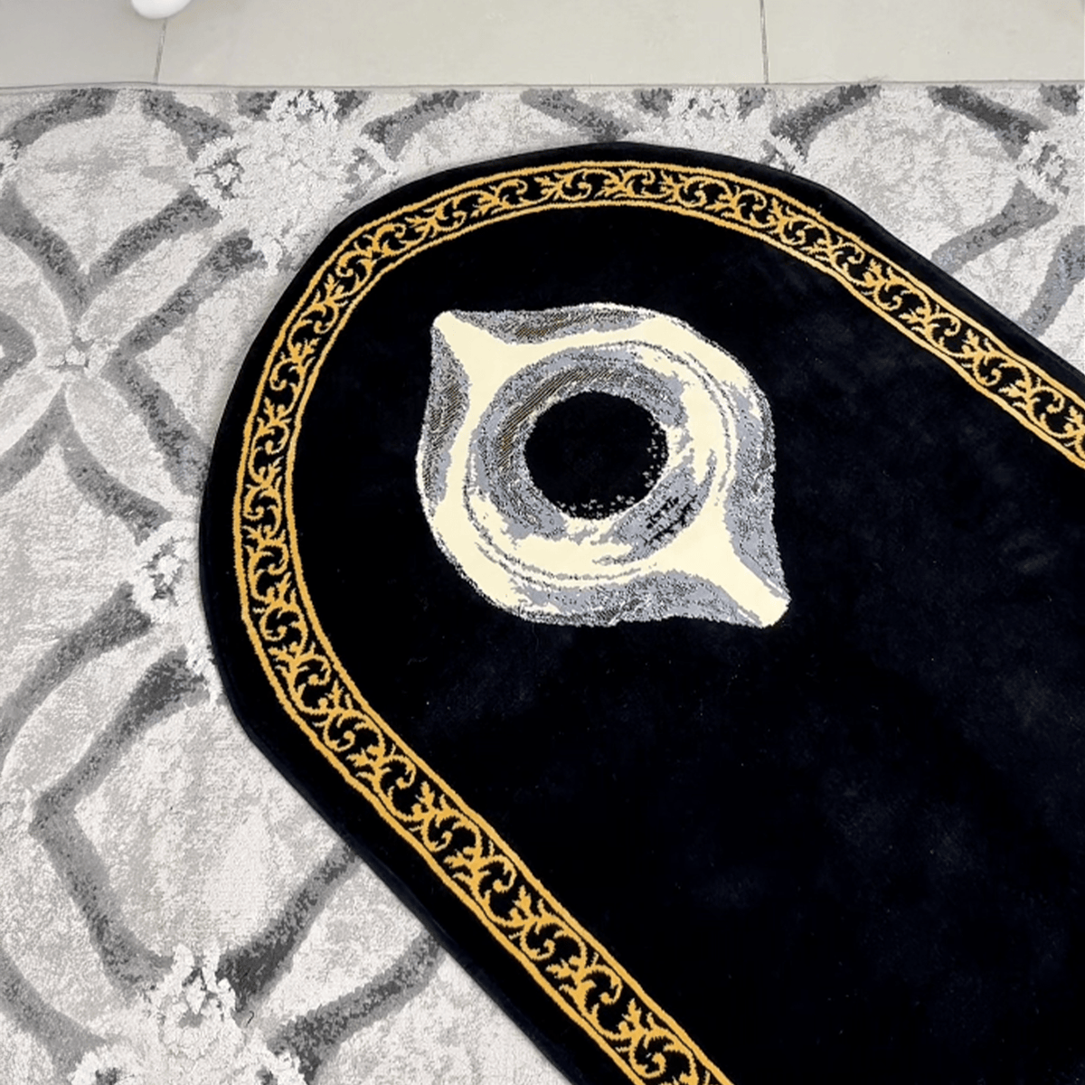Black Stone Padded Prayer Mat Arched with Hand Bag - Nusuki Saudi Arabia