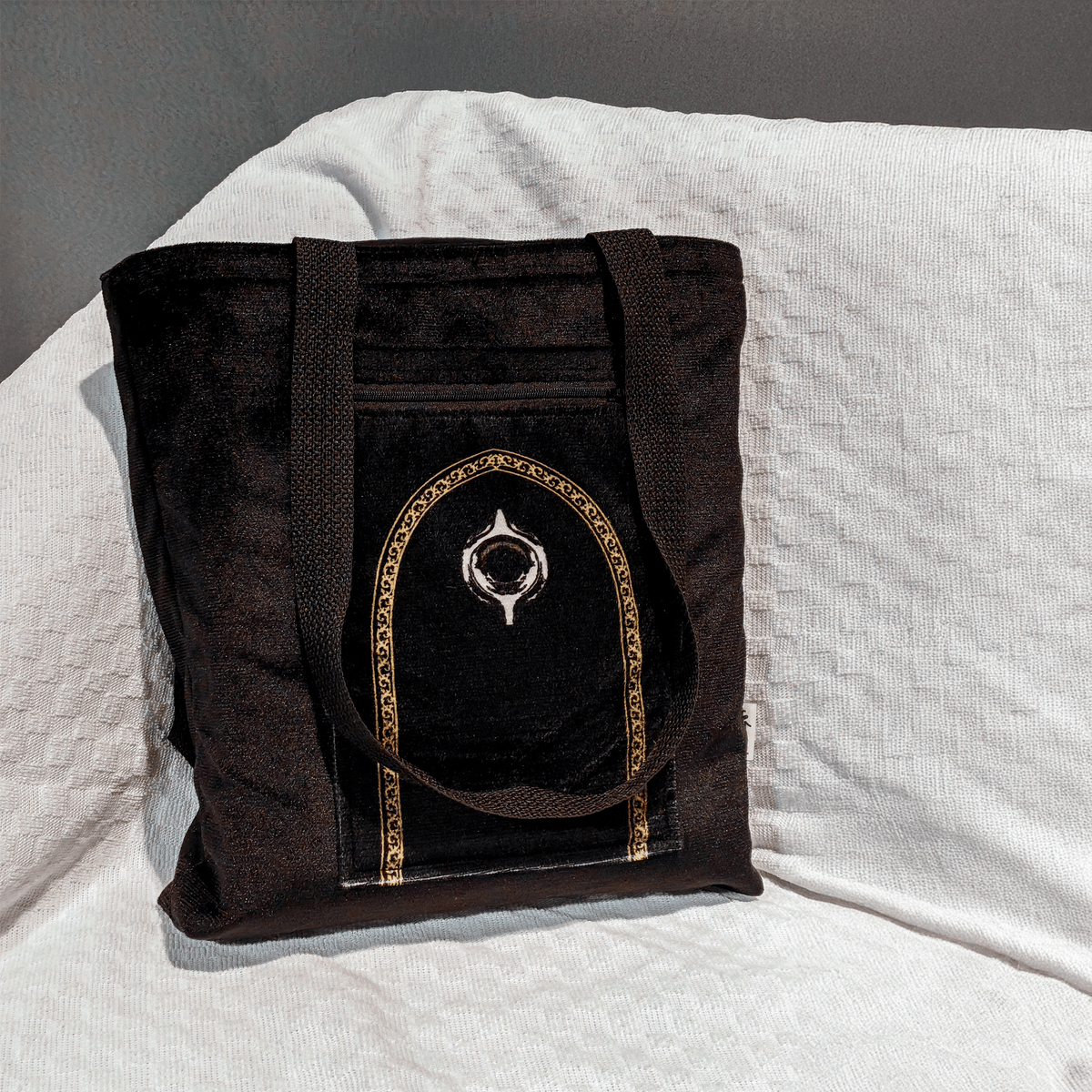 Black Stone Padded Prayer Mat Arched with Hand Bag - Nusuki Saudi Arabia