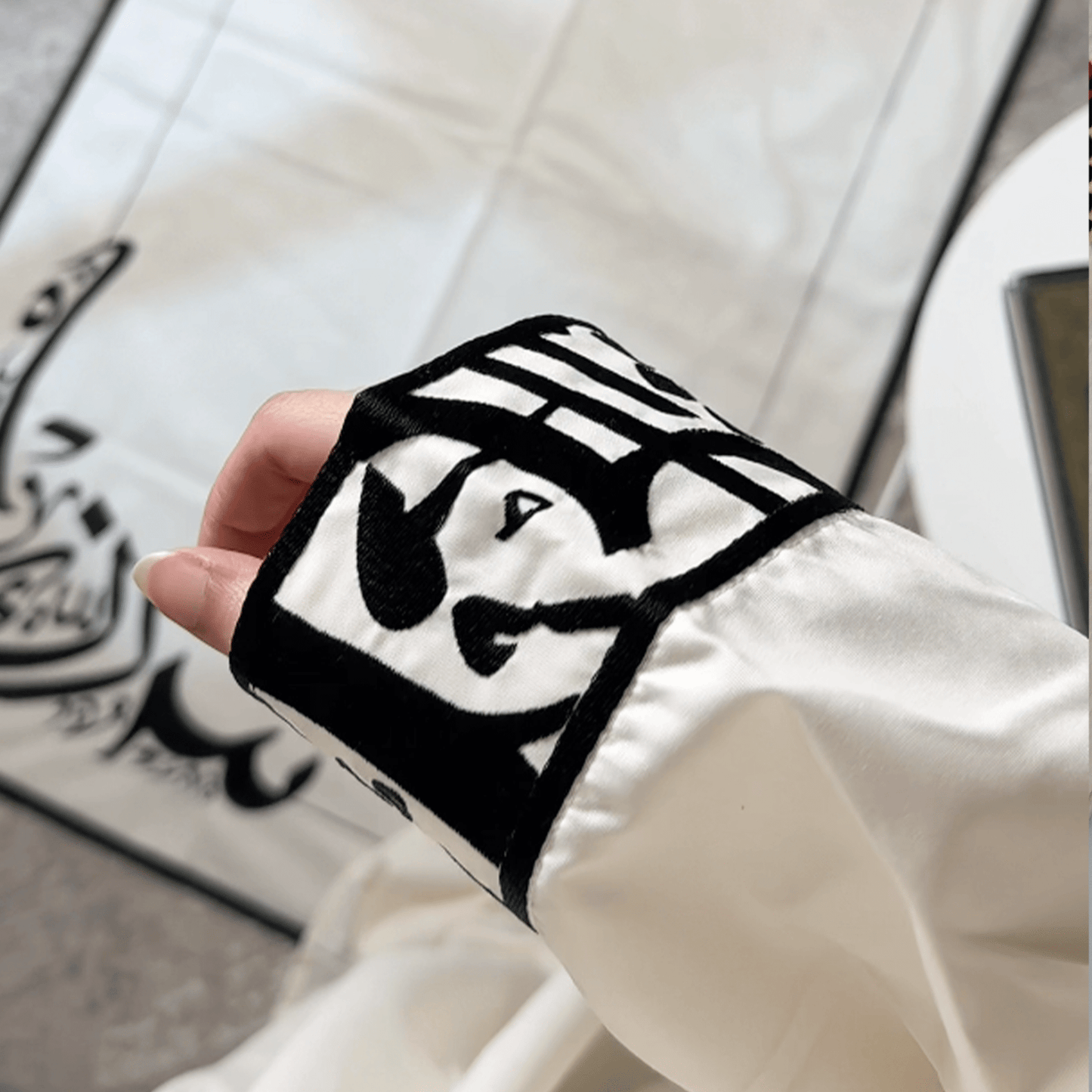 Embroidered Arabic Alphabet Prayer Set - Nusuki SA