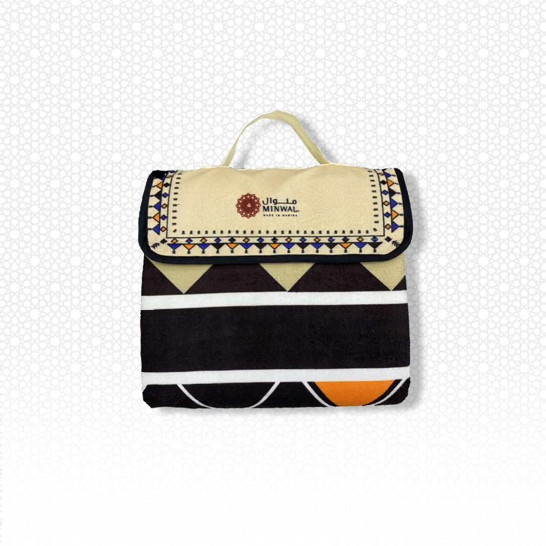 Saudi Heritages Camping Carpet Black - Nusuki SA